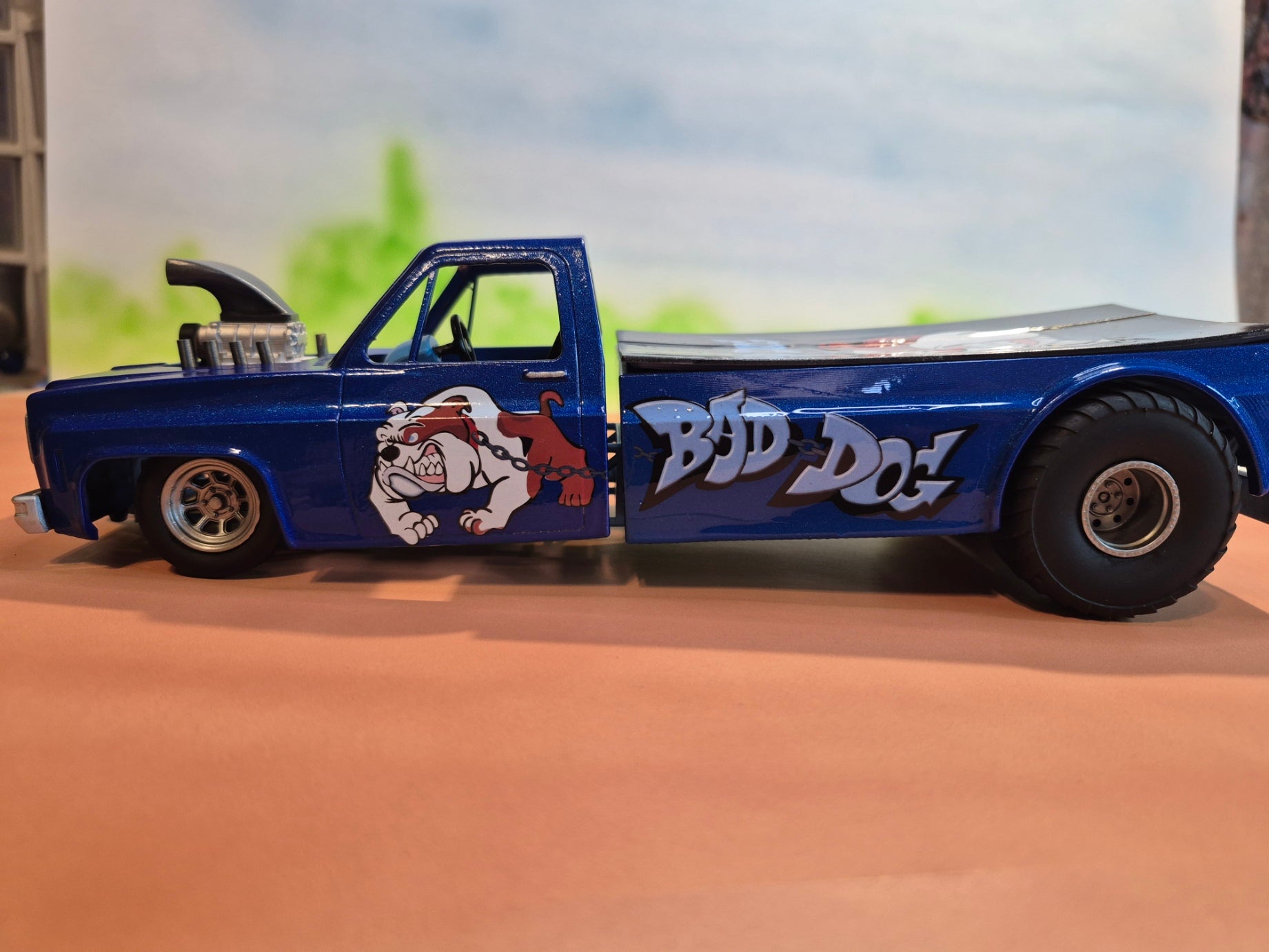 2wd Pull Truck - Bad Dog