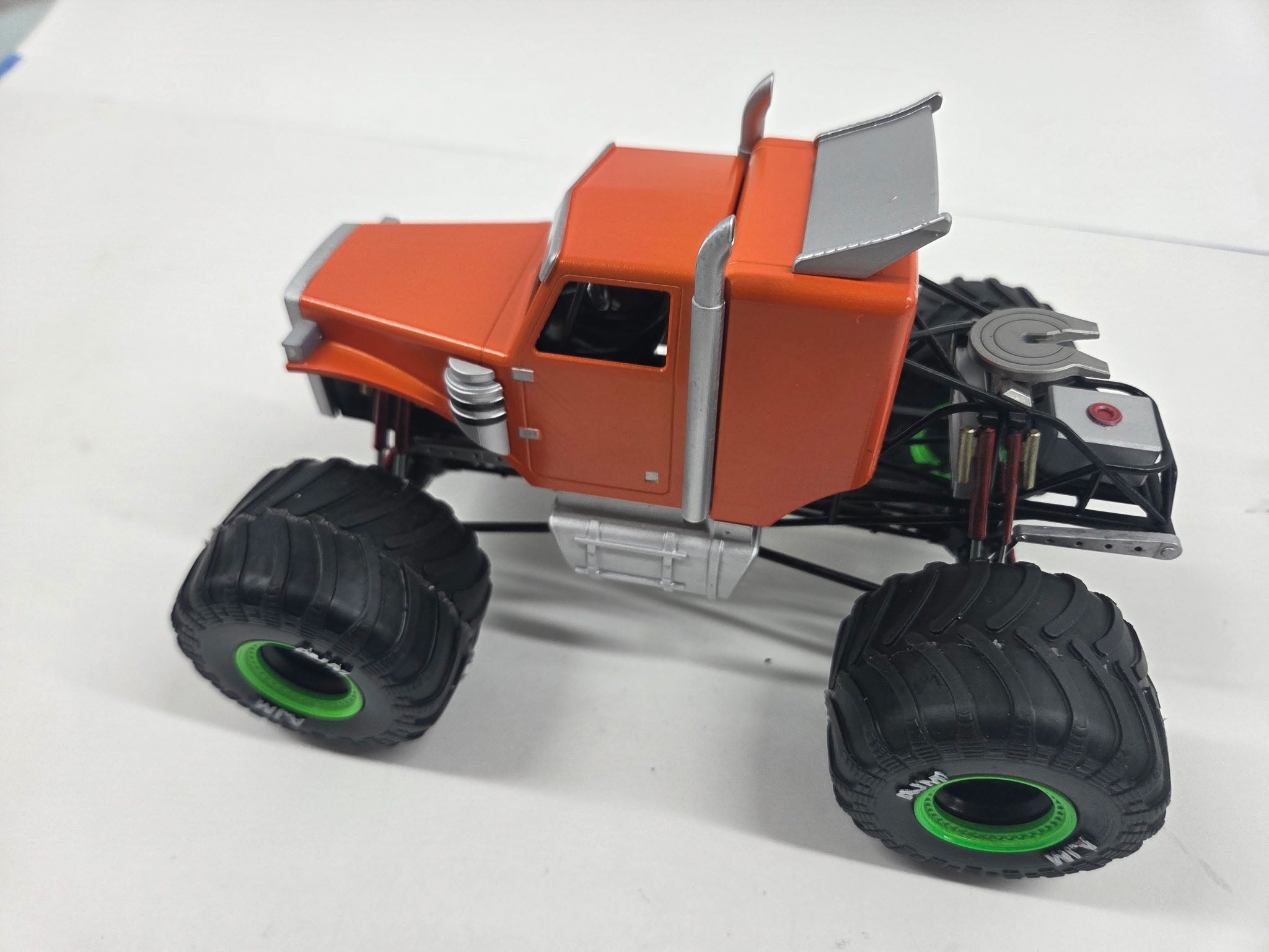 Monster Semi Truck - Toxic Tang